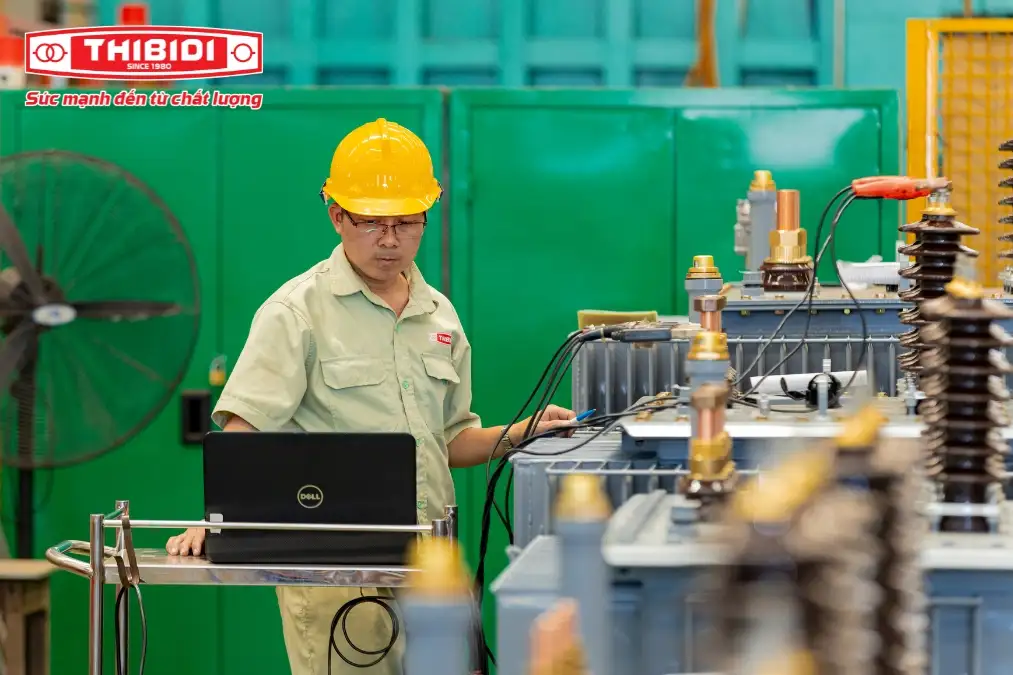 Một ngày làm việc tại nhà máy - KCS