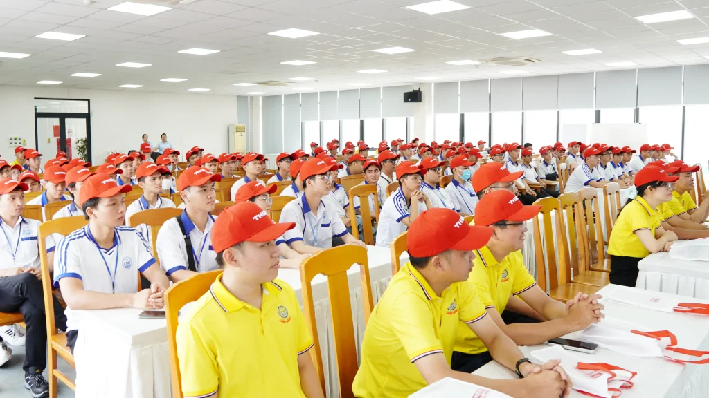Sinh viên Trường Đại học Kỹ thuật - Công nghệ Cần Thơ