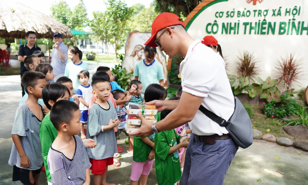 THIBIDI mang Trung thu ấm áp đến Mái ấm Thiên Bình, Đồng Nai Chương trình “THIBIDI, vui hội trăng rằm 2026” khép lại, nhưng dư âm ấm áp của một buổi sáng đầy tiếng cười vẫn còn đọng lại nơi Mái ấm Thiên Bình